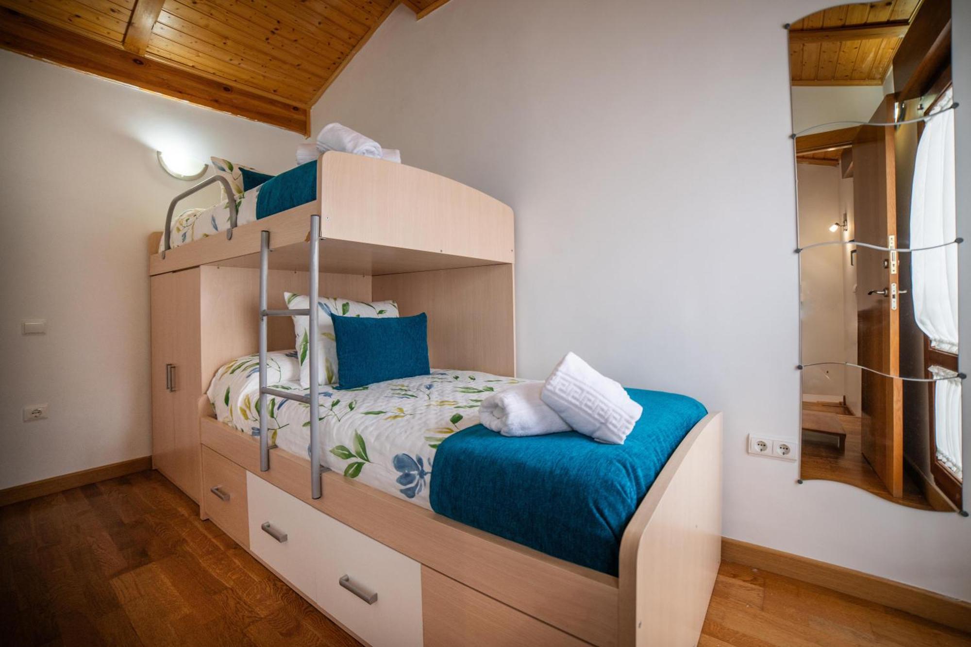 Tu Refugio En La Plaza Mayor ซิวดัด-โรดรีโก ภายนอก รูปภาพ